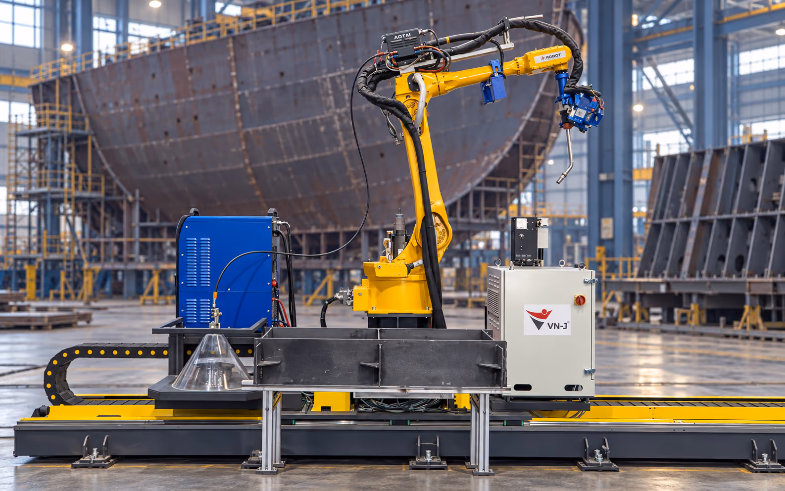 Hình minh họa hệ robot hàn VN‑J trong bối cảnh chế tạo cấu kiện đóng tàu.